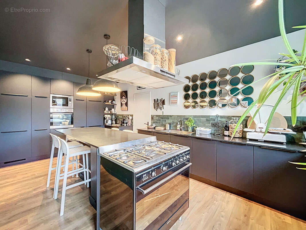 Maison à MINIAC-MORVAN