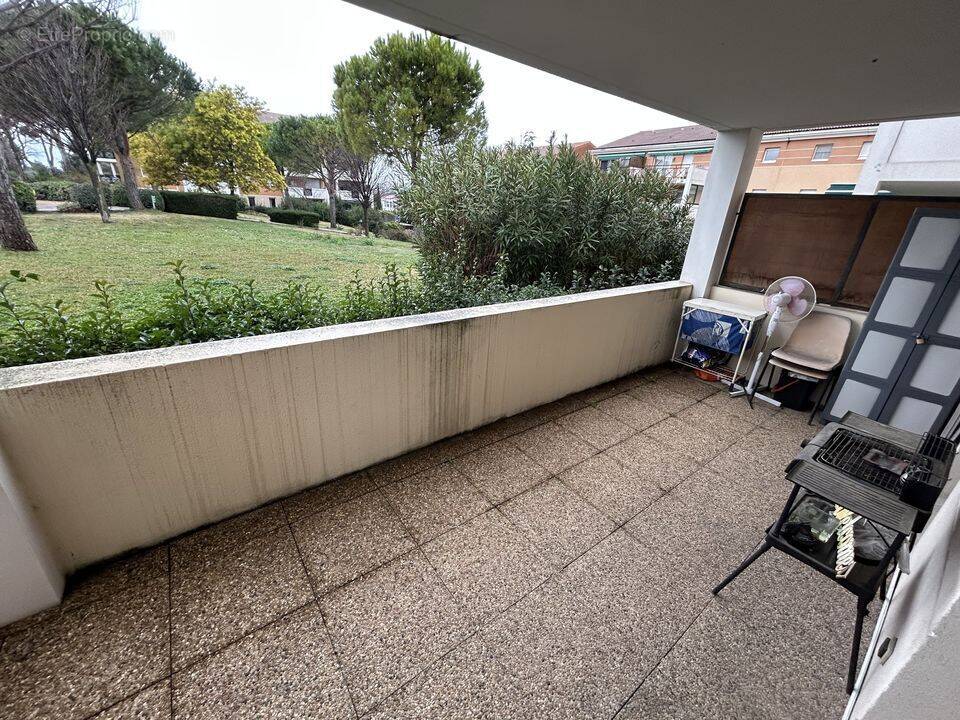 T2 - Chateau gombert - place - parking - terrasse - Appartement à MARSEILLE-13E