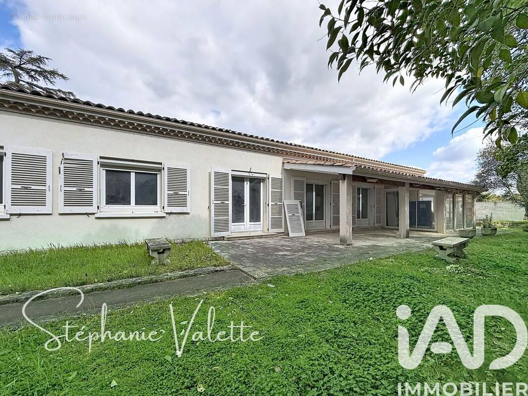Photo 1 - Appartement à ROMANS-SUR-ISERE