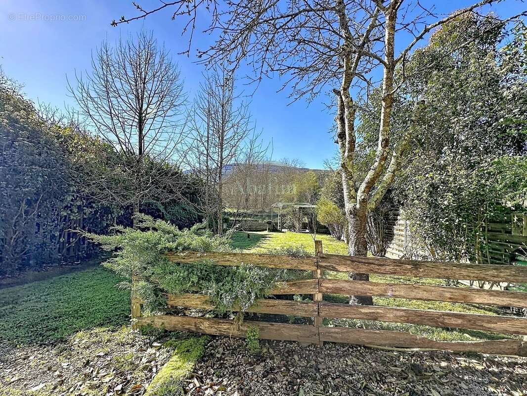 Maison à SALIES-DU-SALAT