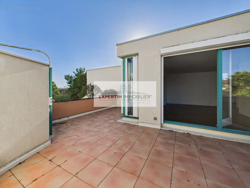 Appartement à LE CHESNAY