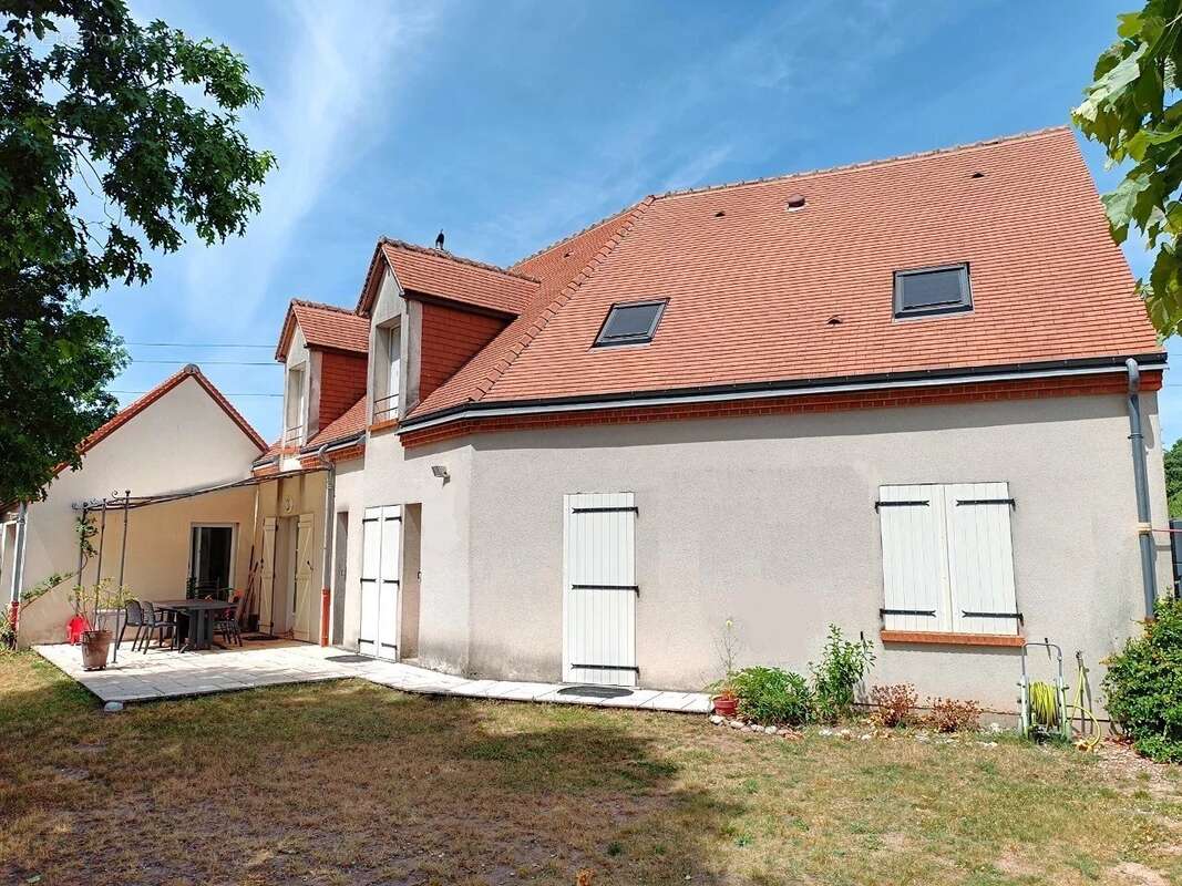 Maison à OLIVET