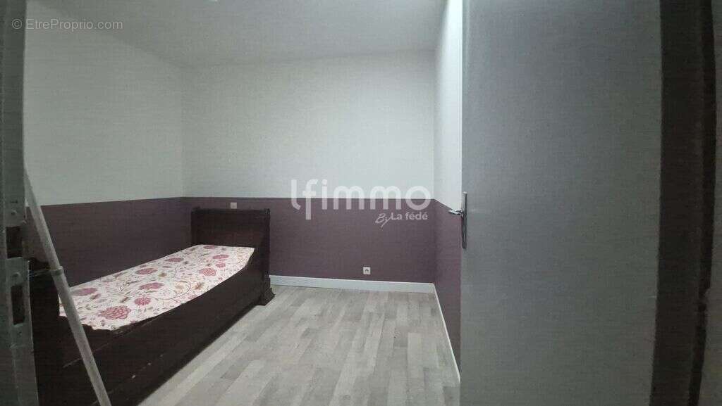 Appartement sur 1 étage avec  cour commune - photo 5