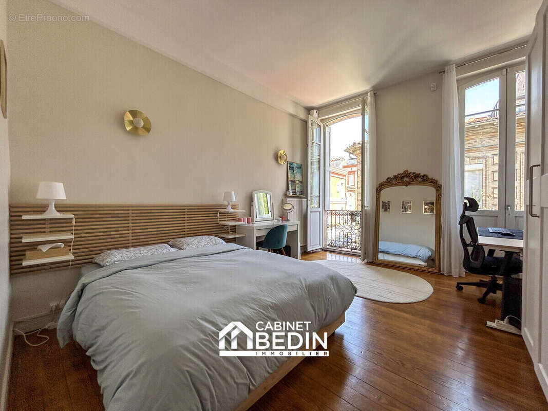 Appartement 77 m² à Toulouse  - photo 7