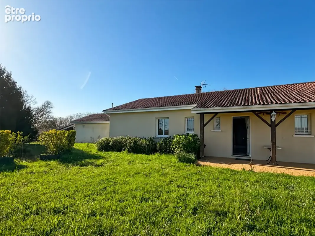Maison à vendre 5 pièces CASTELNAU MAGNOAC (65) - 142 m2 avec piscine - 4263 m2 de terrain - photo 2