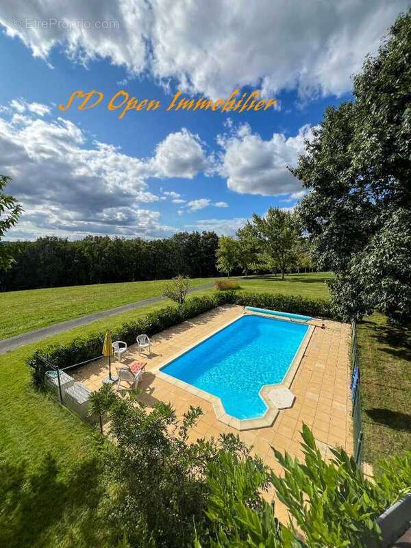 Appartement à JOURNIAC