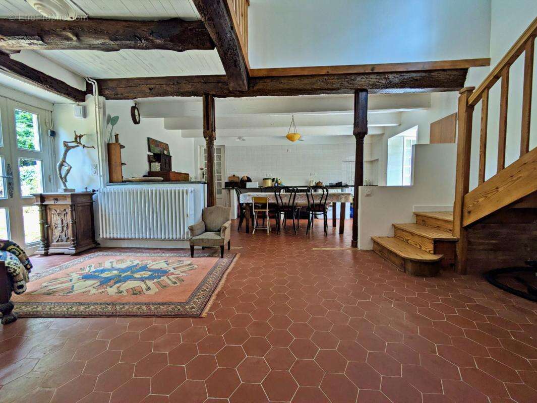 Maison 8 pièces / 158 m² / 265 000 EUR / VABRE - photo 6