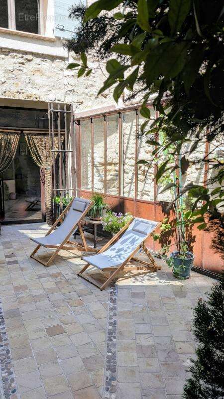 Très belle maison de village en pierres avec cour intérieure et balcon - photo 2