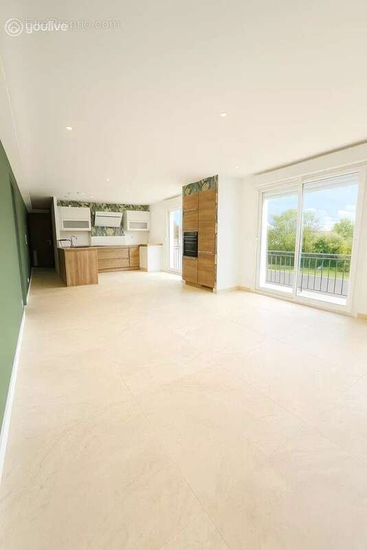 Appartement à DAMIGNY