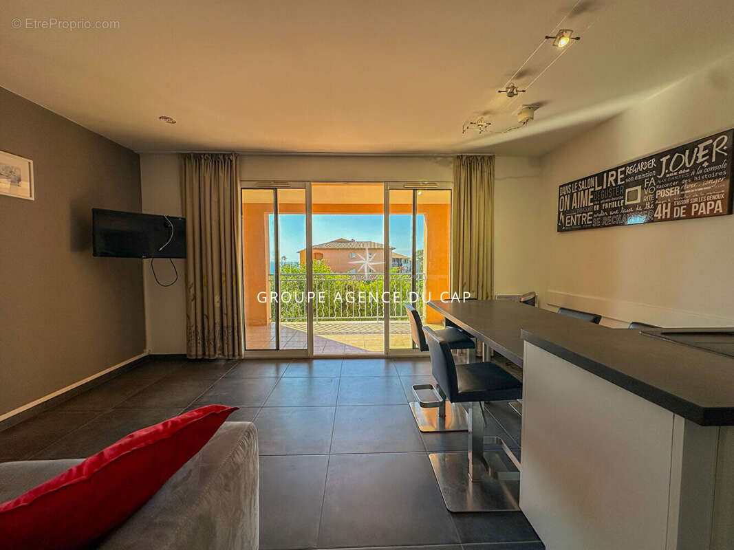 Appartement 3p vue mer avec place de parking residence securisee avec piscine - photo 3