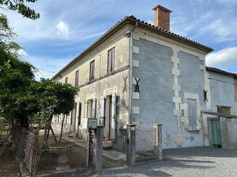 Maison à CLERAC