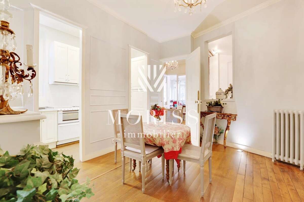 Appartement à PARIS-9E