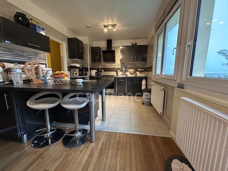 Dpt Dordogne (24), à vendre GENIS maison P5 de 113,78 m² - Terrain de 8 228,00 m² - photo 13