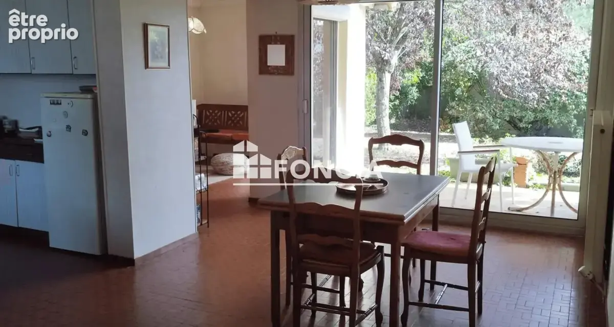 Plain pied  4 chambres proche centre ville - photo 5