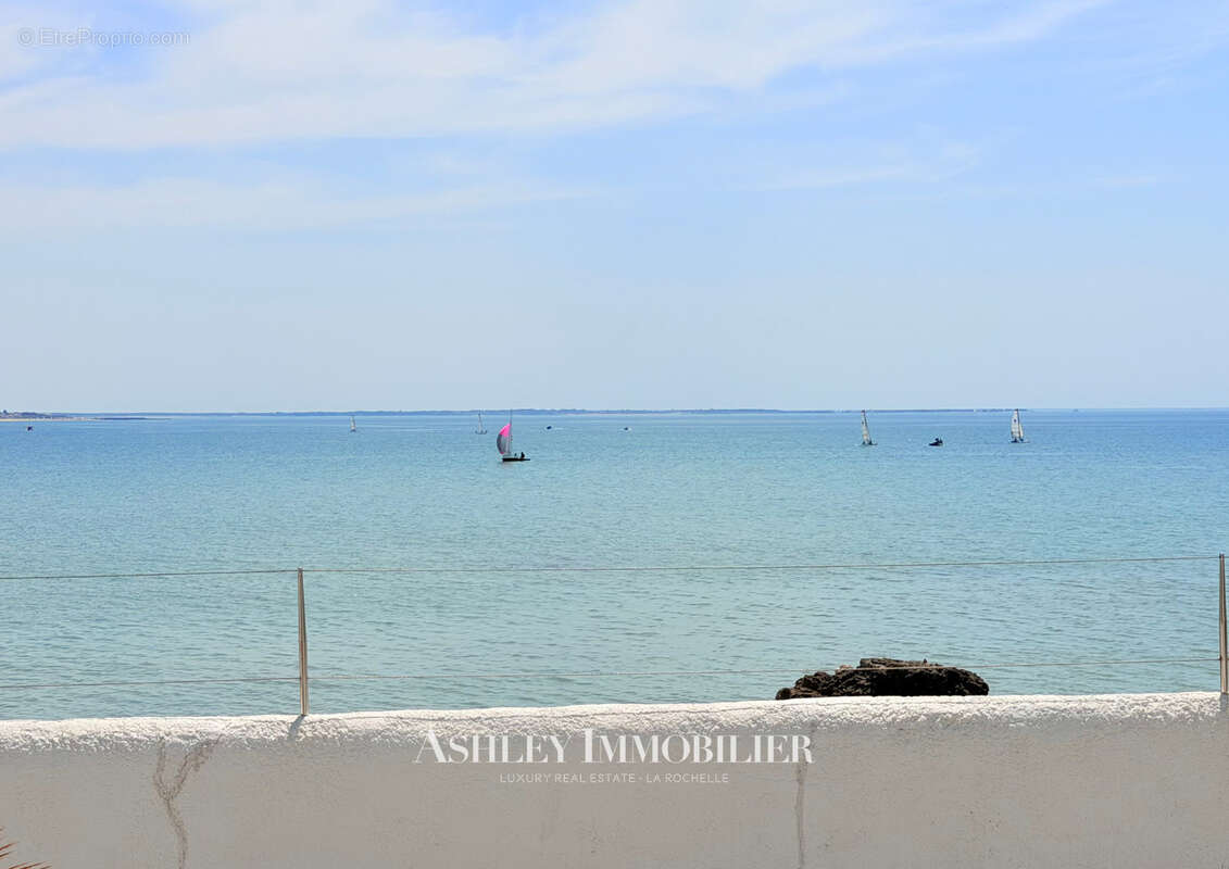 À vendre - maison vue mer de type 4 -  angoulins-sur-mer - photo 6