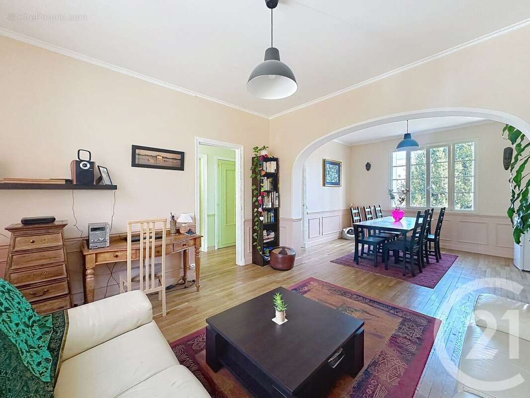 Photo 2 - Maison à CHOISY-LE-ROI