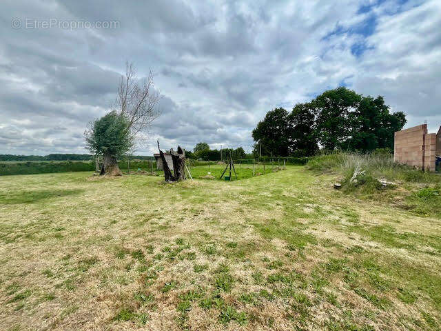 Terrain à MORBECQUE