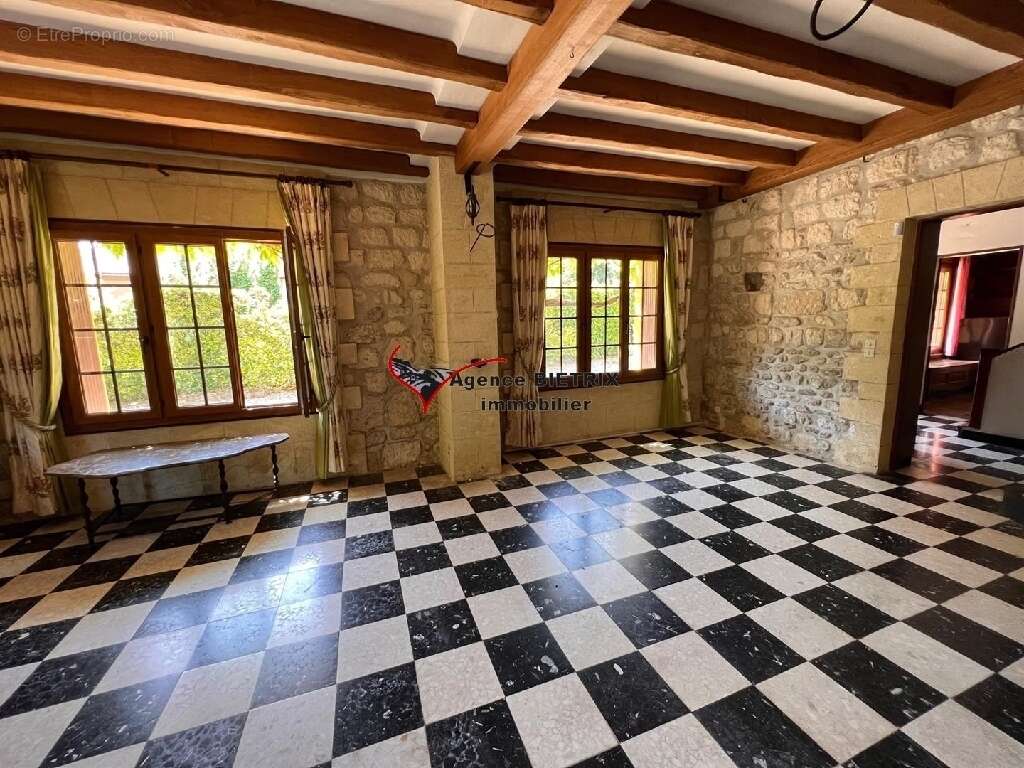 Maison 164 m² à Parmain  - photo 9