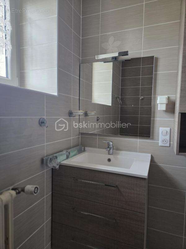 Maison à LA MAGDELEINE