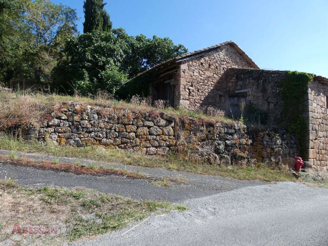 Terrain à MARNAVES