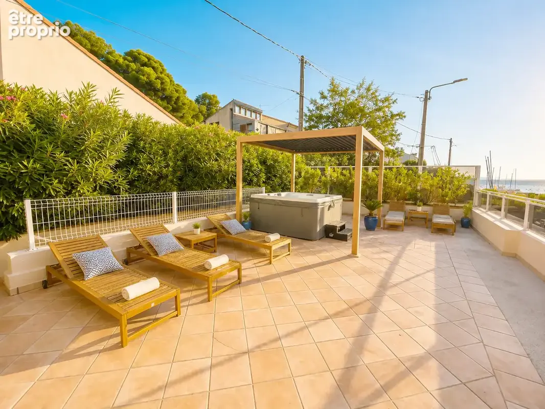 Villa d'exception de plain pied de 83m2 les pieds dans l'eau - photo 2