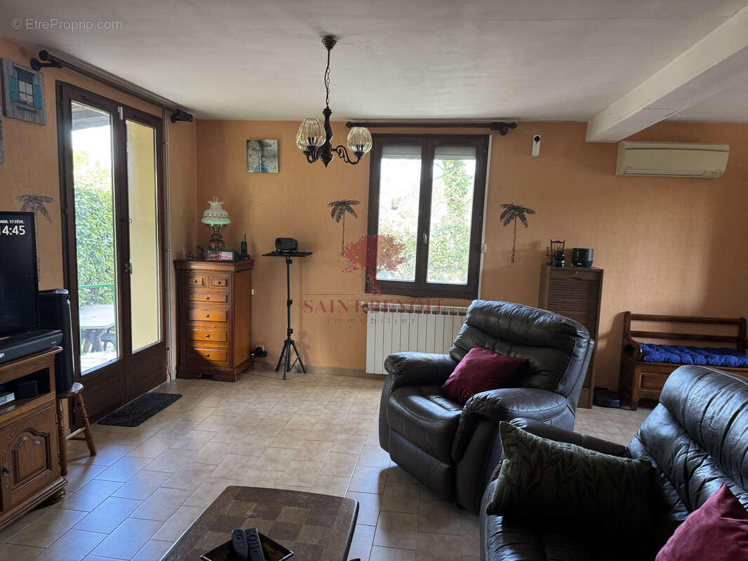 Maison à PUECHABON