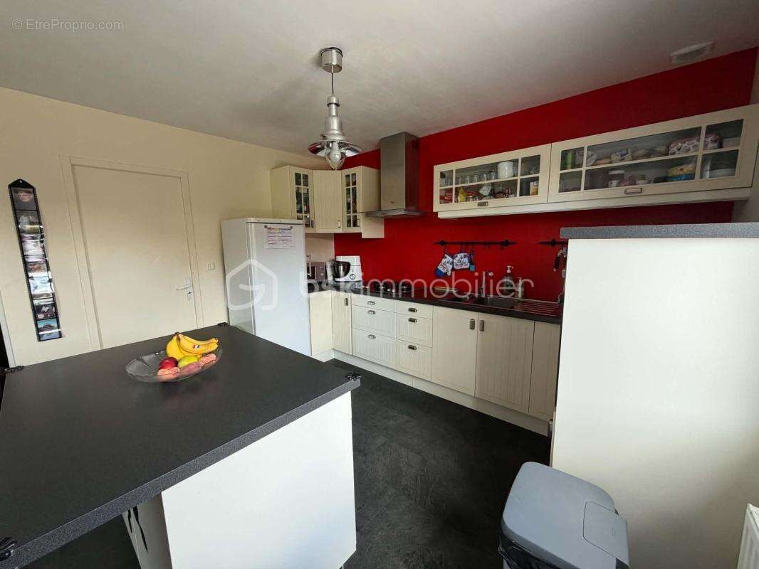 Maison individuelle impasse semi plain pied 4 chambres garage - photo 3