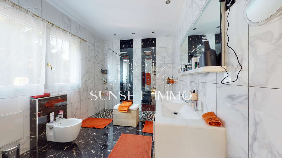 Maison à SEPTEMES-LES-VALLONS