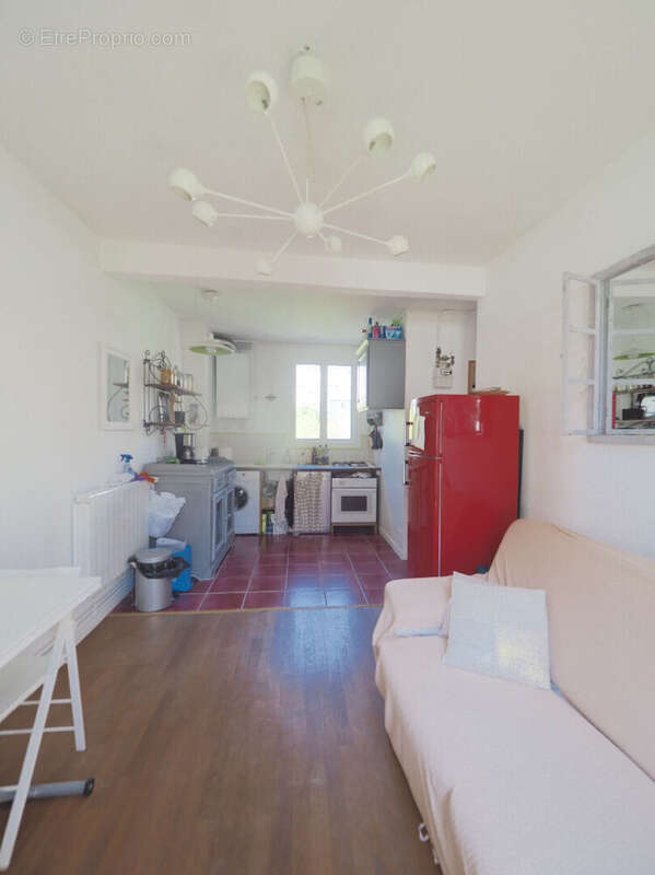 Appartement à PARIS-20E