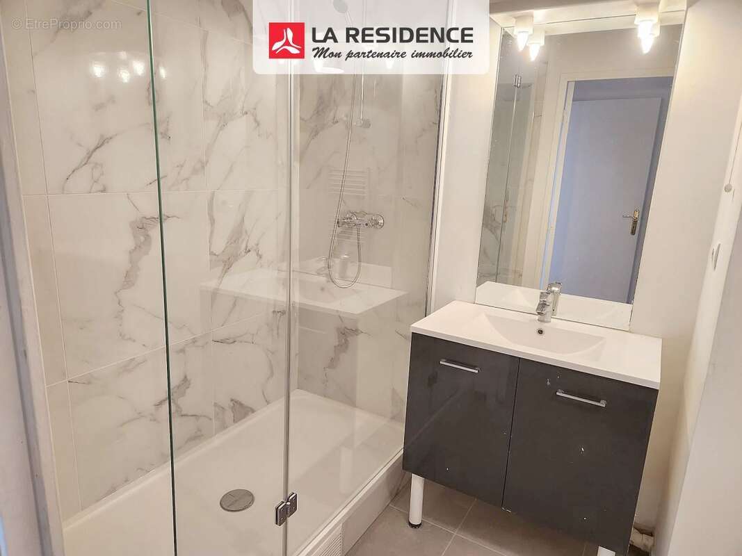 Appartement à SAINT-DENIS