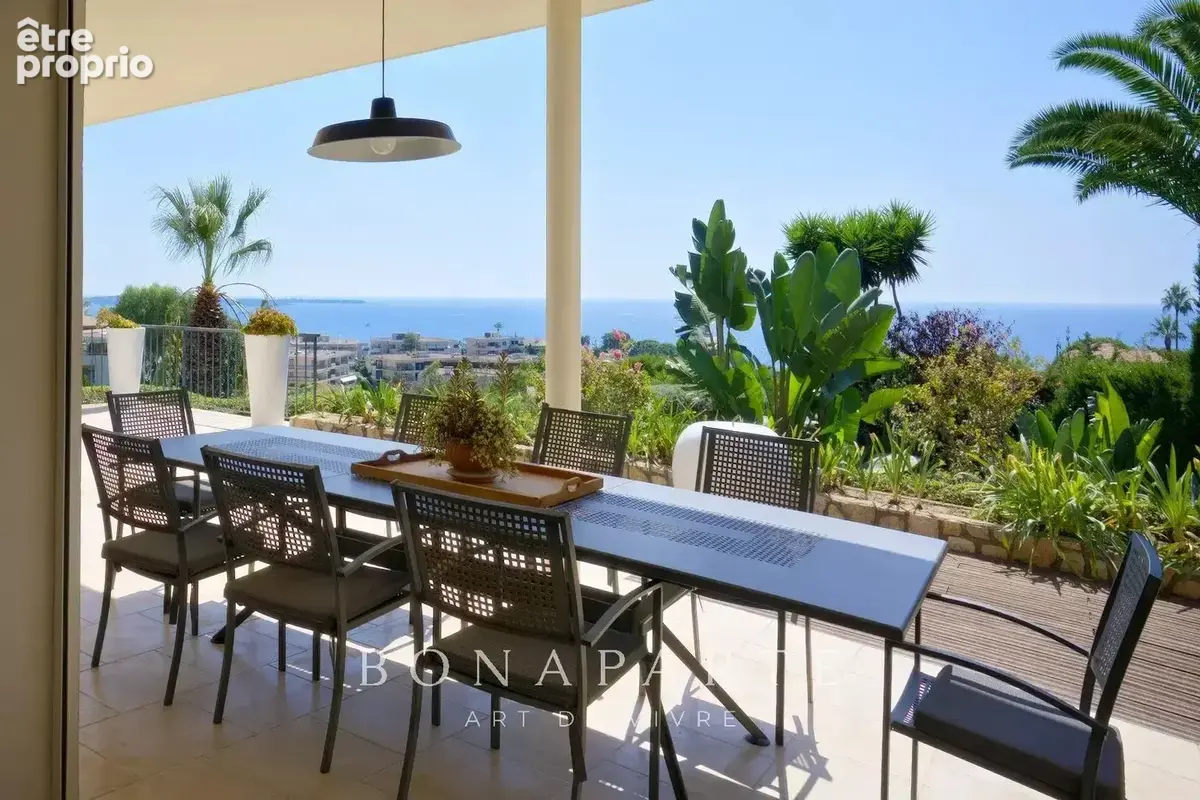 Elégante propriété à la vue mer panoramique - photo 6