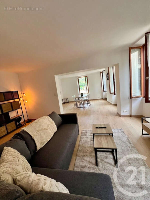 Appartement à SAINT-JEANNET