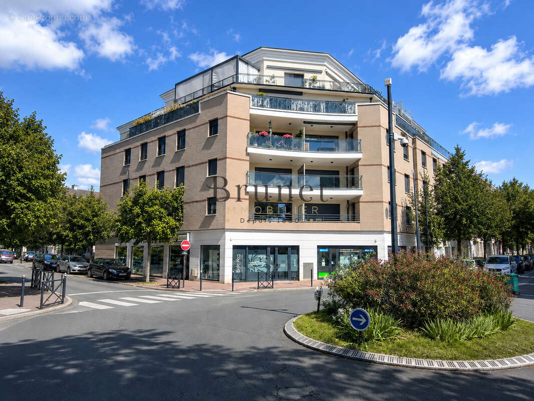 Appartement à SAINT-MAUR-DES-FOSSES