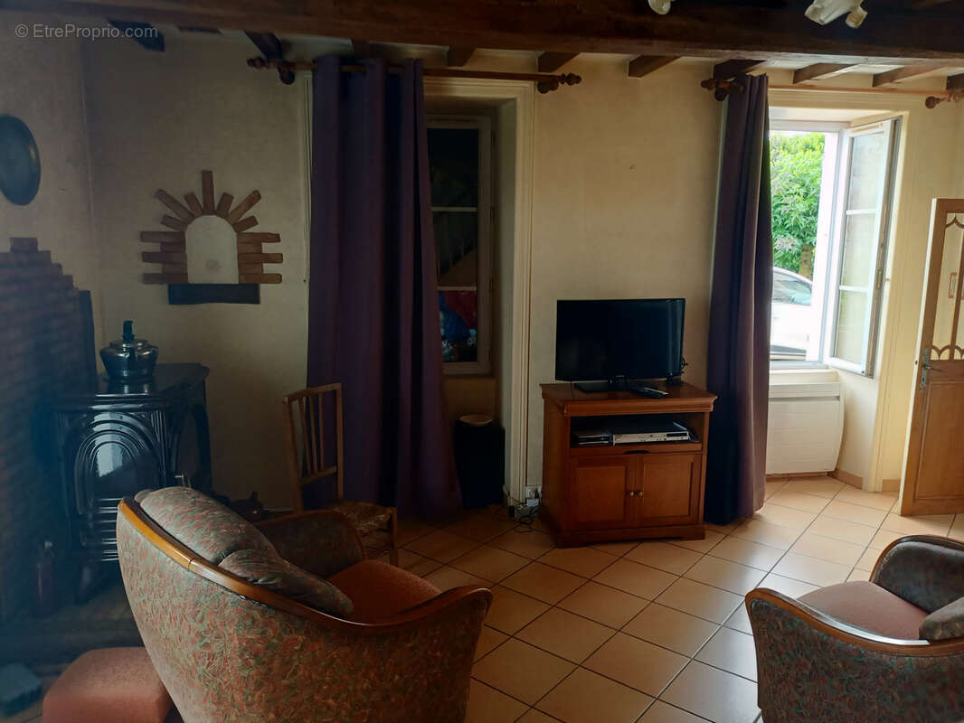 Maison à SAINTE-RAMEE