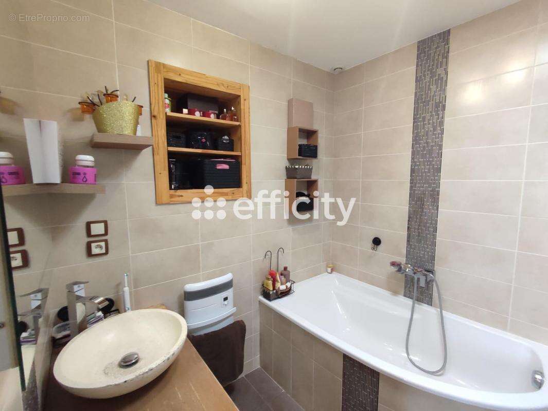 Maison à SAINT-PHILBERT-DE-GRAND-LIEU