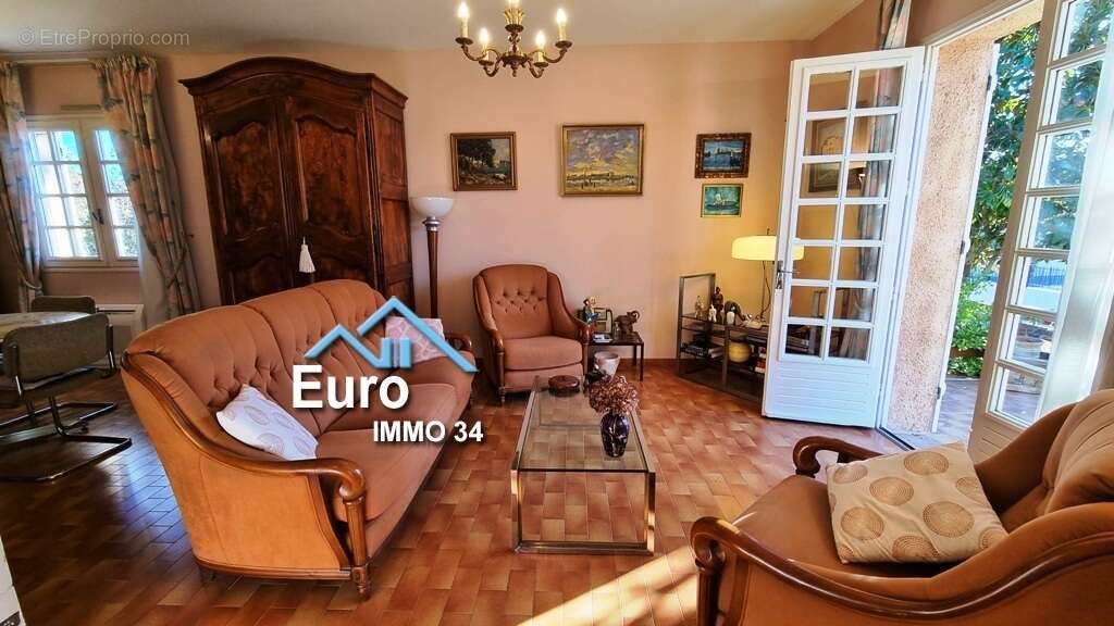 Maison à THEZAN-LES-BEZIERS