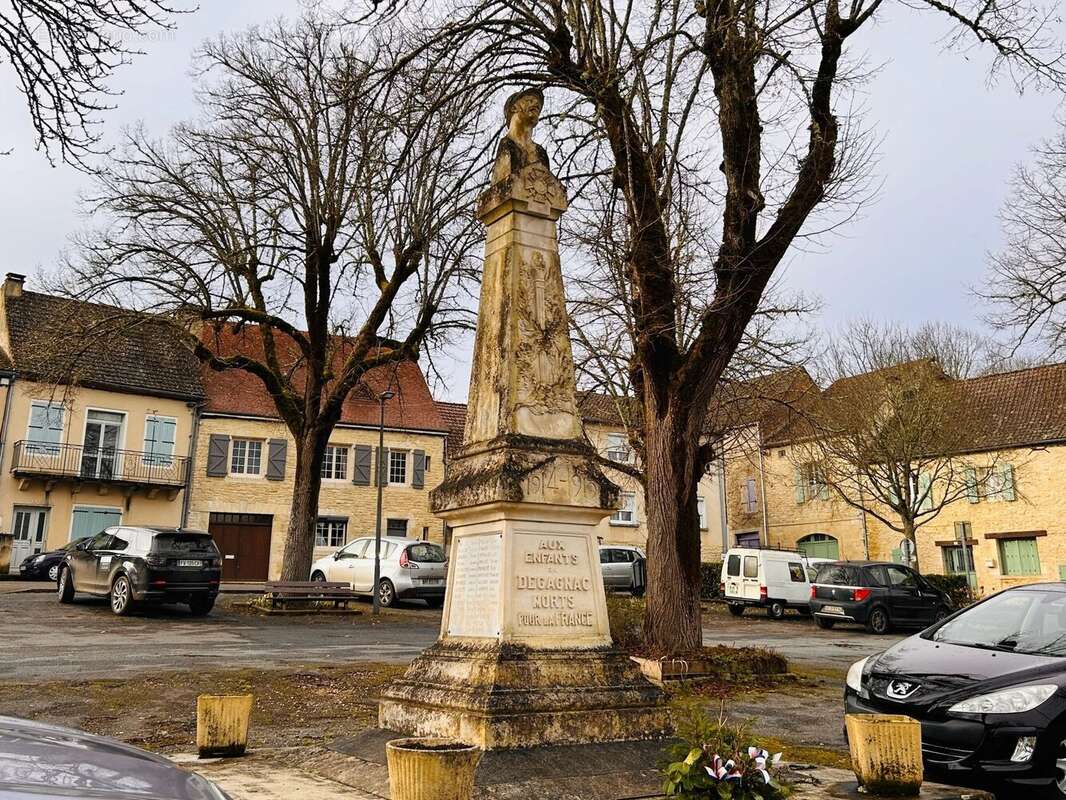 Maison à DEGAGNAC