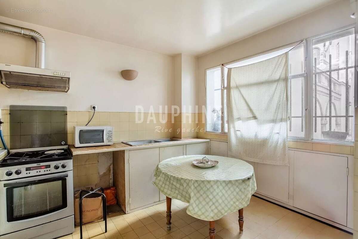 Appartement à PARIS-4E