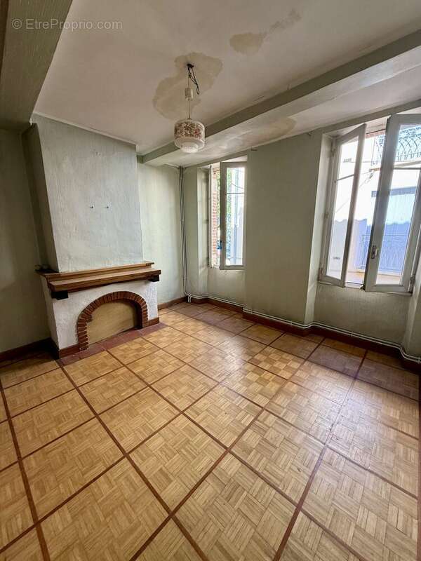 Maison à LAVAUR