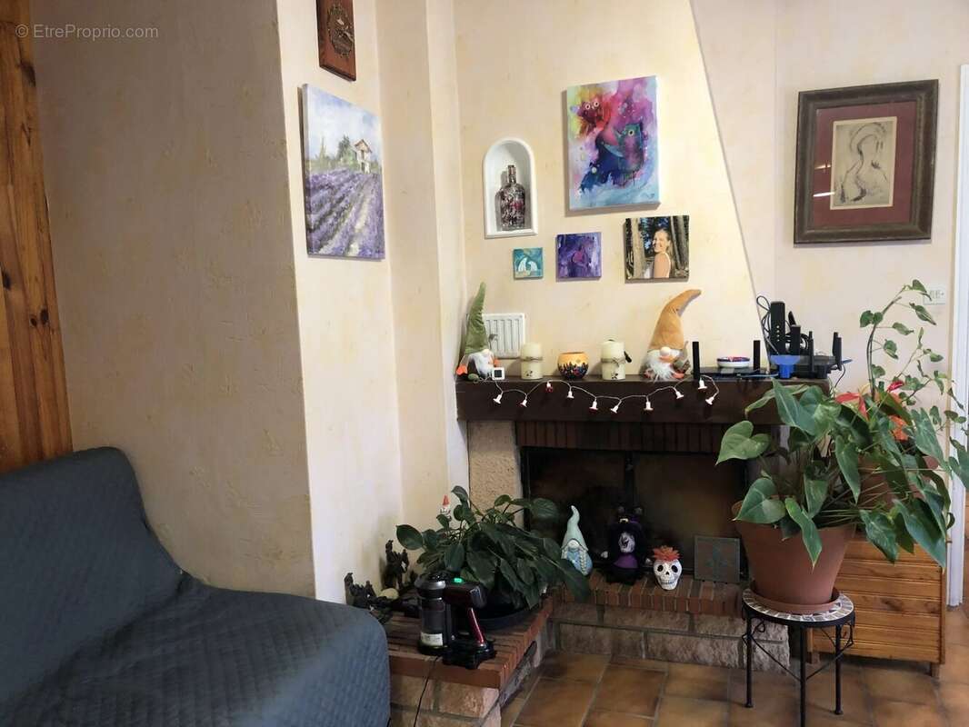 Maison à BUSSIERE-POITEVINE