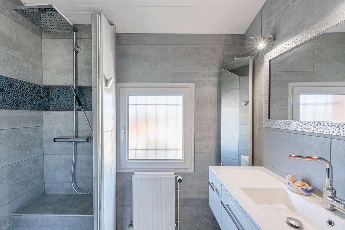 Maison à VILLENEUVE-TOLOSANE