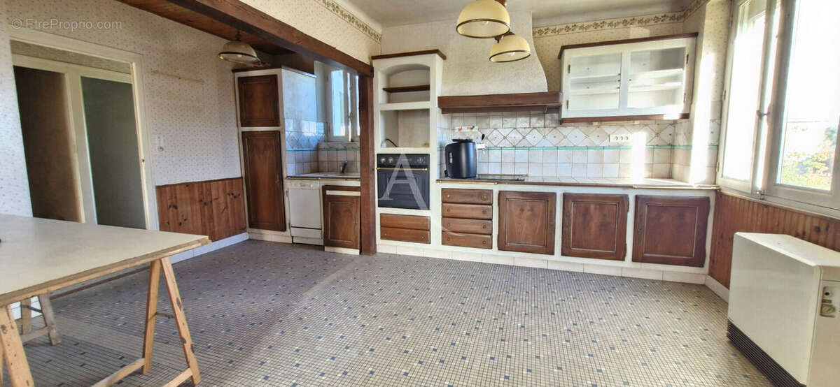 Maison à SAINT-FLORENT-DES-BOIS