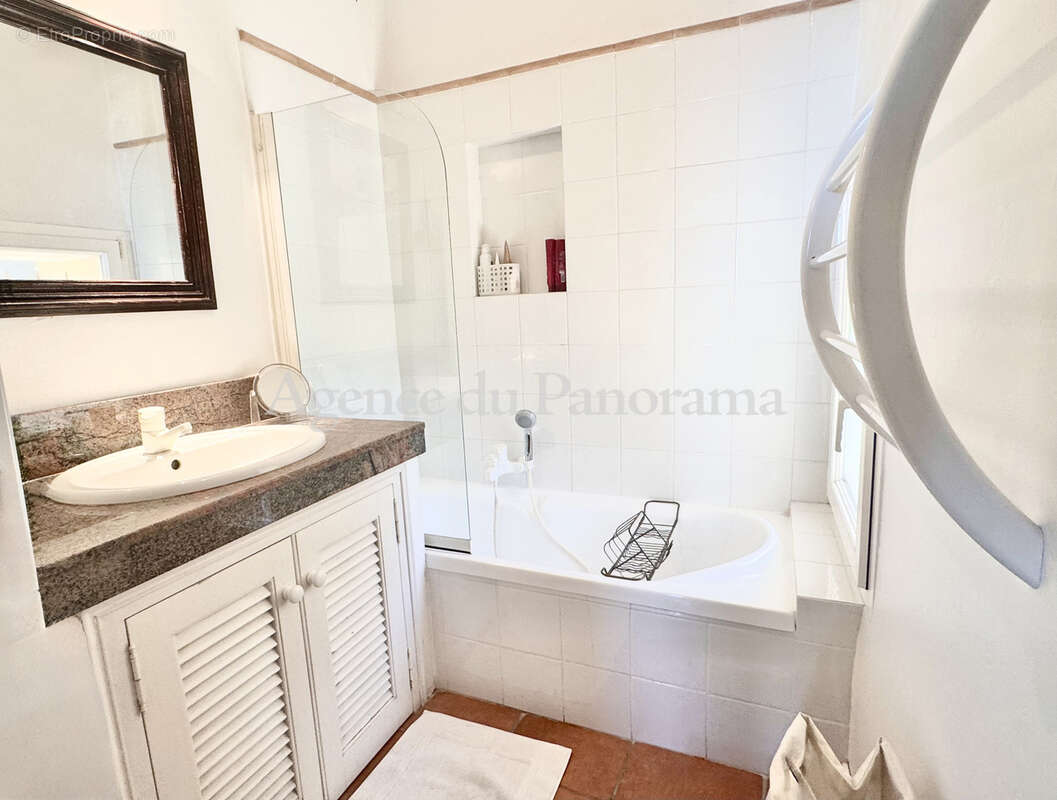 Appartement à CABRIS