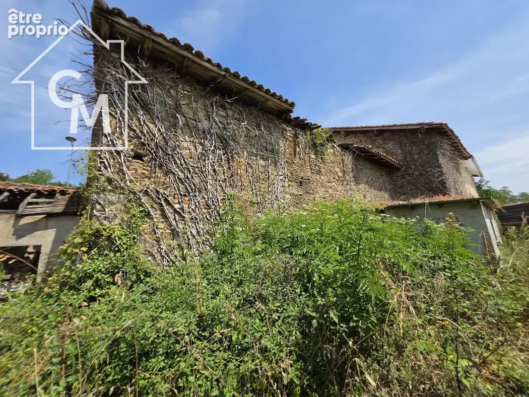 Maison de campagne à rénover avec dépendances et terrain de plus d'un hectare - photo 28