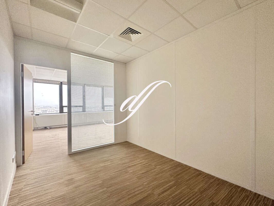 Commerce à PARIS-14E