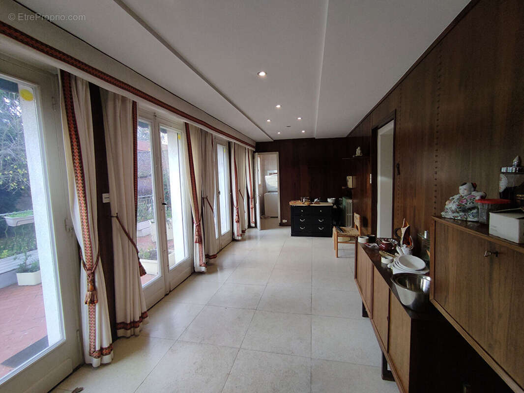 Maison Bohain En Vermandois 8 pièce(s) 170 m2 - photo 8