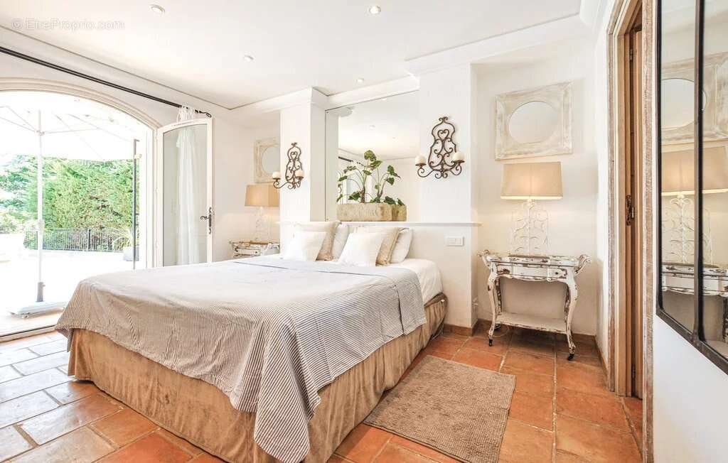 Maison à LES ADRETS-DE-L'ESTEREL