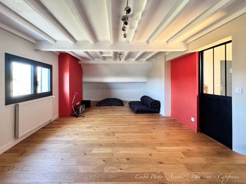 Maison à SAINT-BONNET-PRES-RIOM
