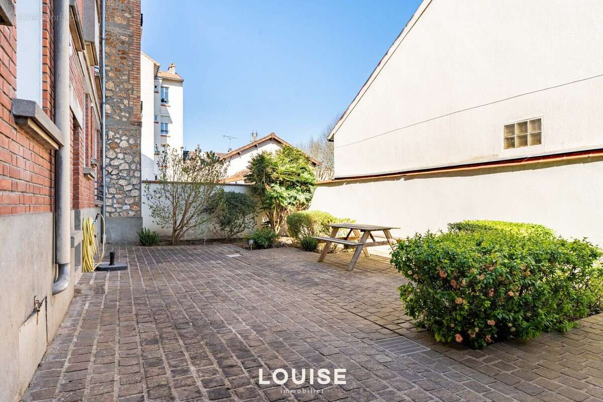 Appartement à CHAVILLE