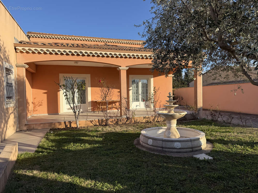 Maison à PIERRELATTE